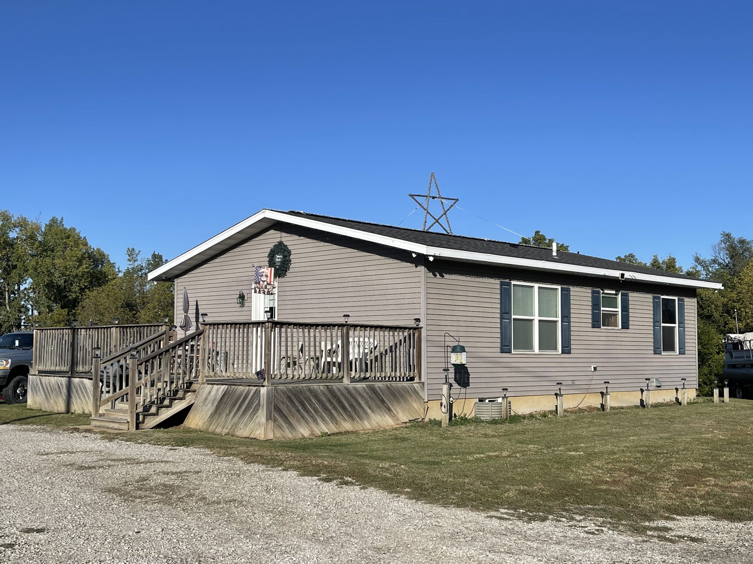 117 E. Bedard St. Rulo, NE 68431 Land Sales Specialists