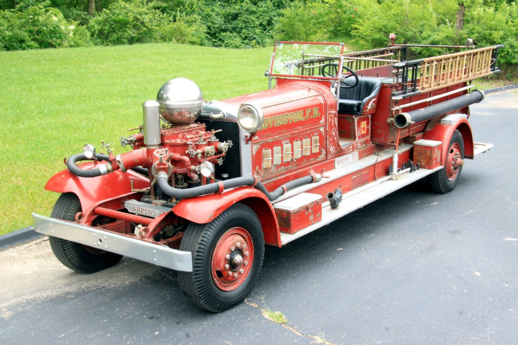 Unrestored PreWar Fire Truck 1933 AhrensFox CT4 Barn Finds