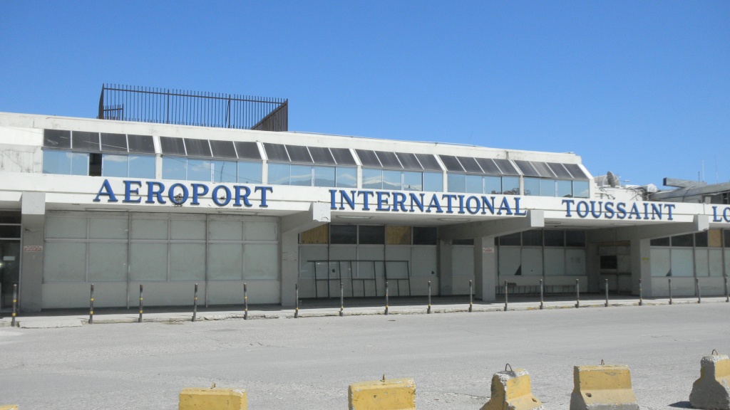 Abandoned Toyota Dealership In Cyprus Barn Finds