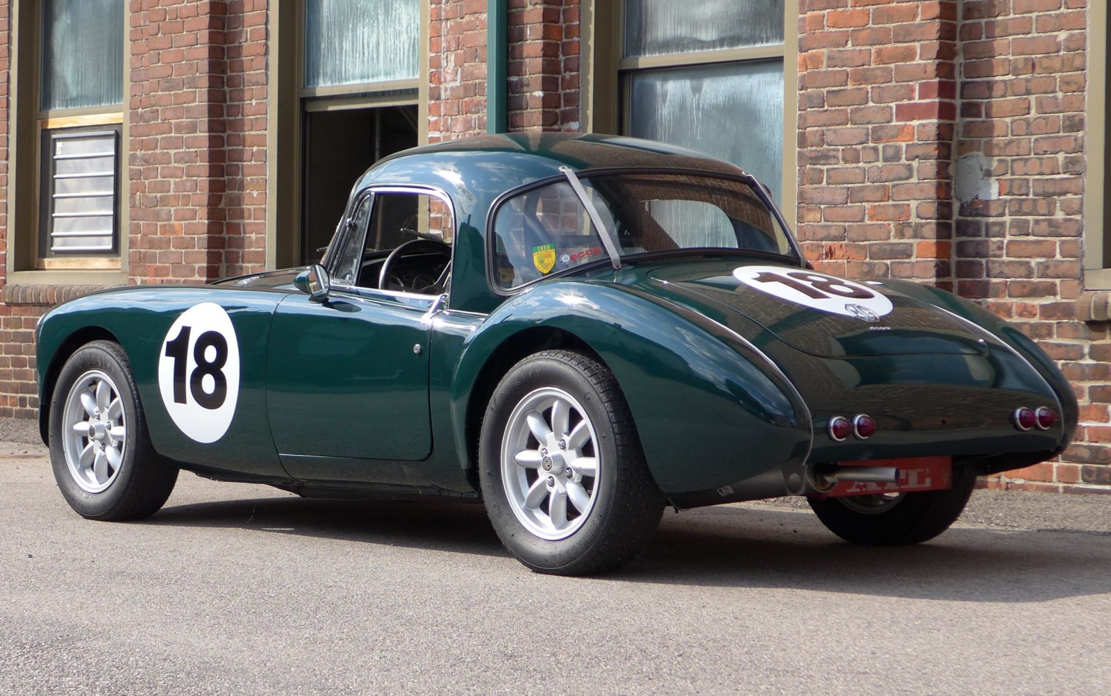 British Racing Green Paint of all time Check this guide!