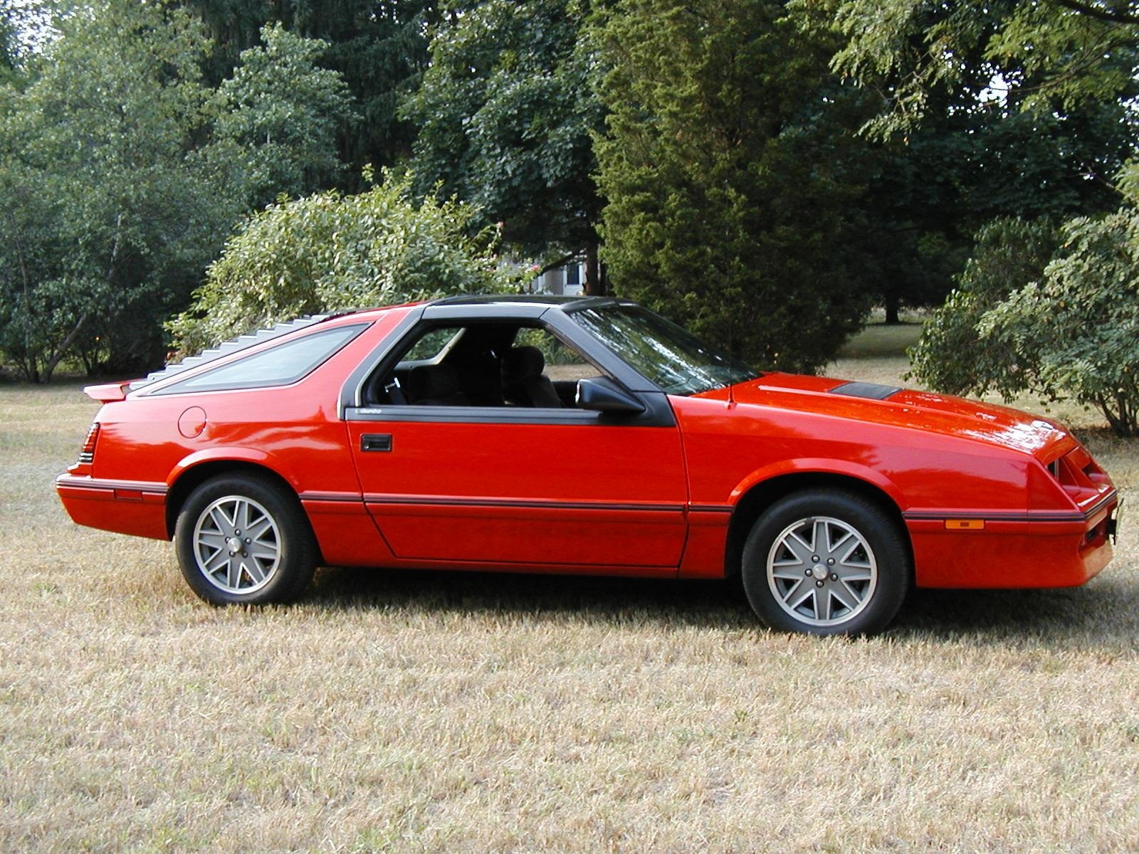 Daytona Twin 1986 Chrysler Laser XT