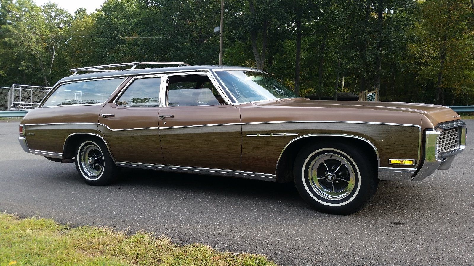 Classy & Huge! 1970 Buick Estate Wagon Barn Finds