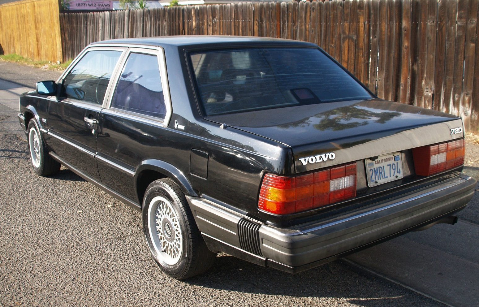 Handsome Brick: 1989 Volvo 780 Bertone