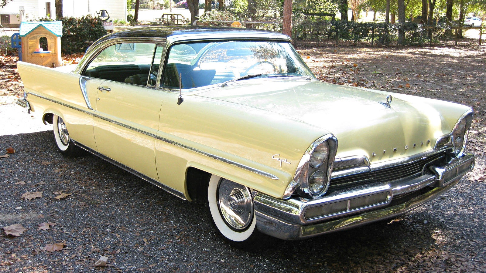 Rare American Coupe 1957 Lincoln Capri Barn Finds