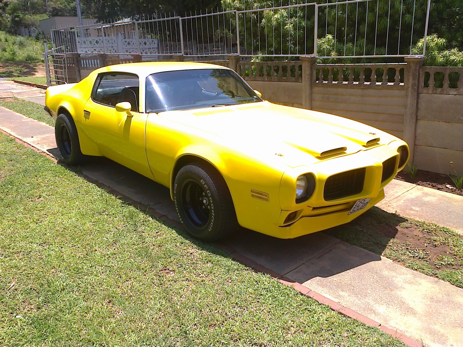 Split Bumper Delight 1973 Chevrolet Camaro RS