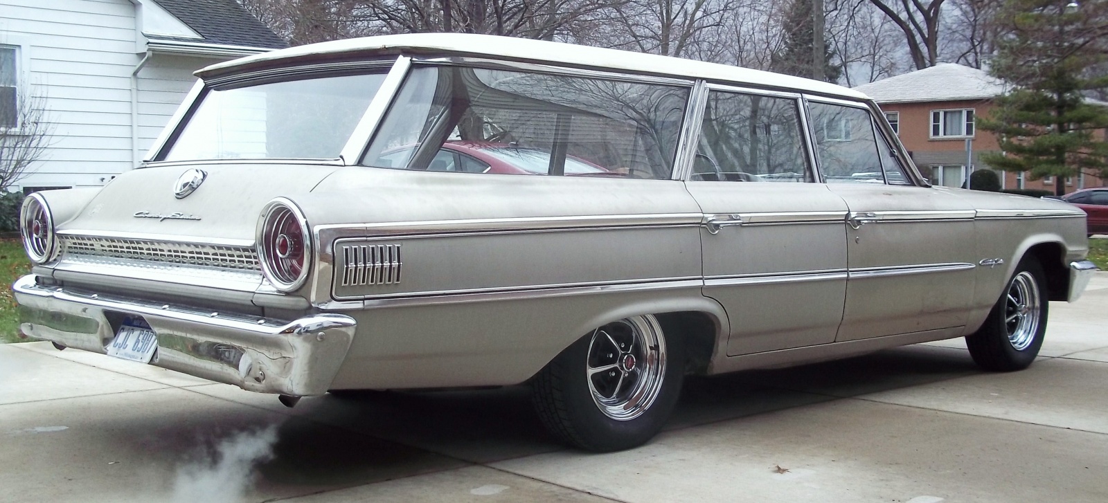 289/3 Speed: 1963 Ford country Sedan