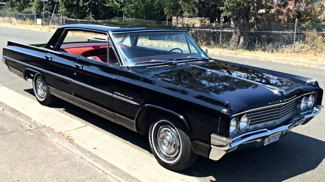 Holiday Survivor 1963 Oldsmobile Dynamic 88