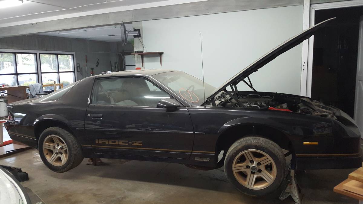 Low Cost High Performance 1989 Camaro IROCZ