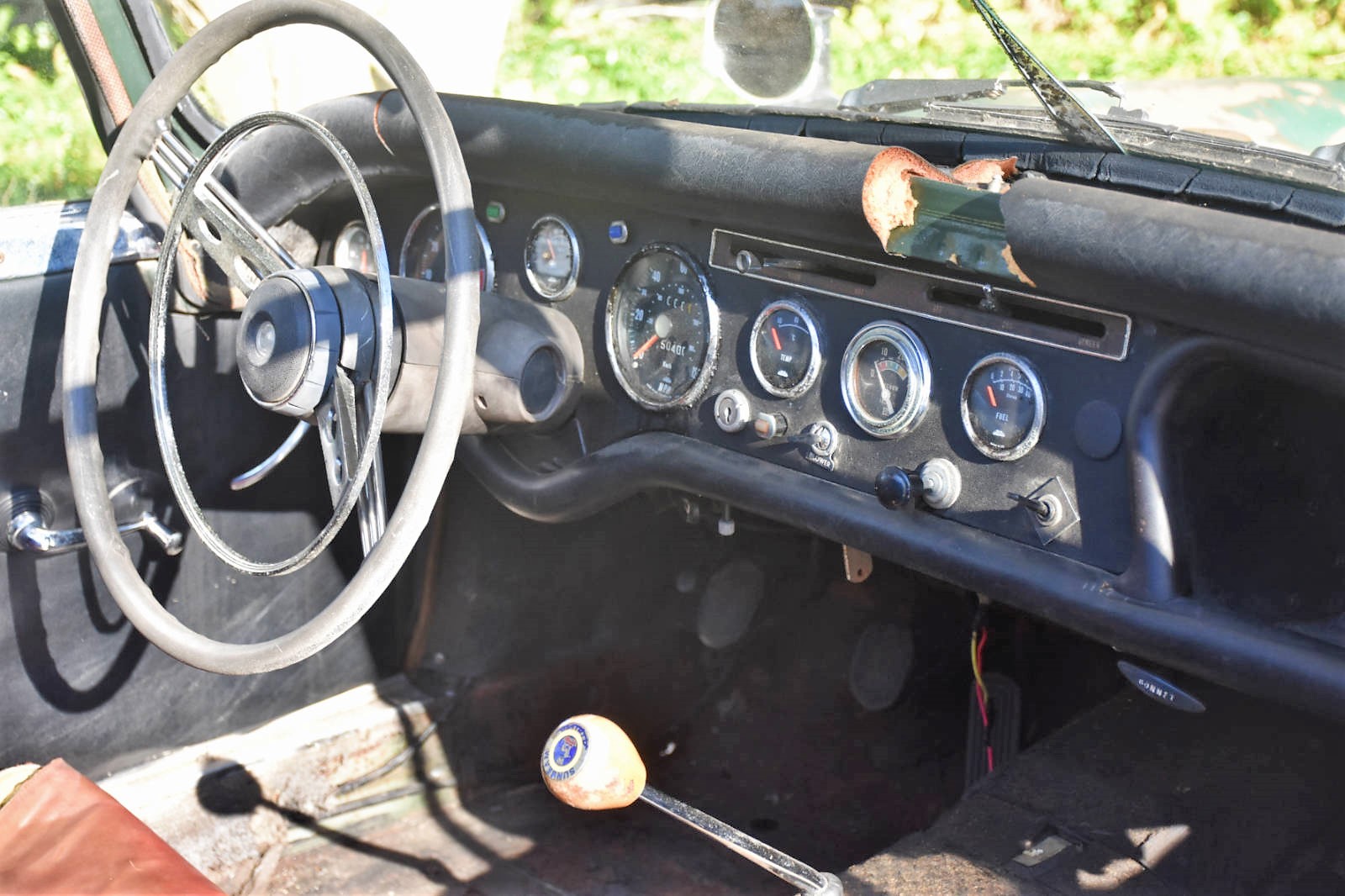 Sunbeam Alpine Dash Barn Finds