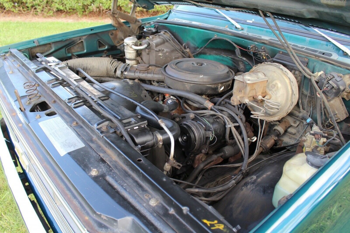 chevy bonanza engine Barn Finds
