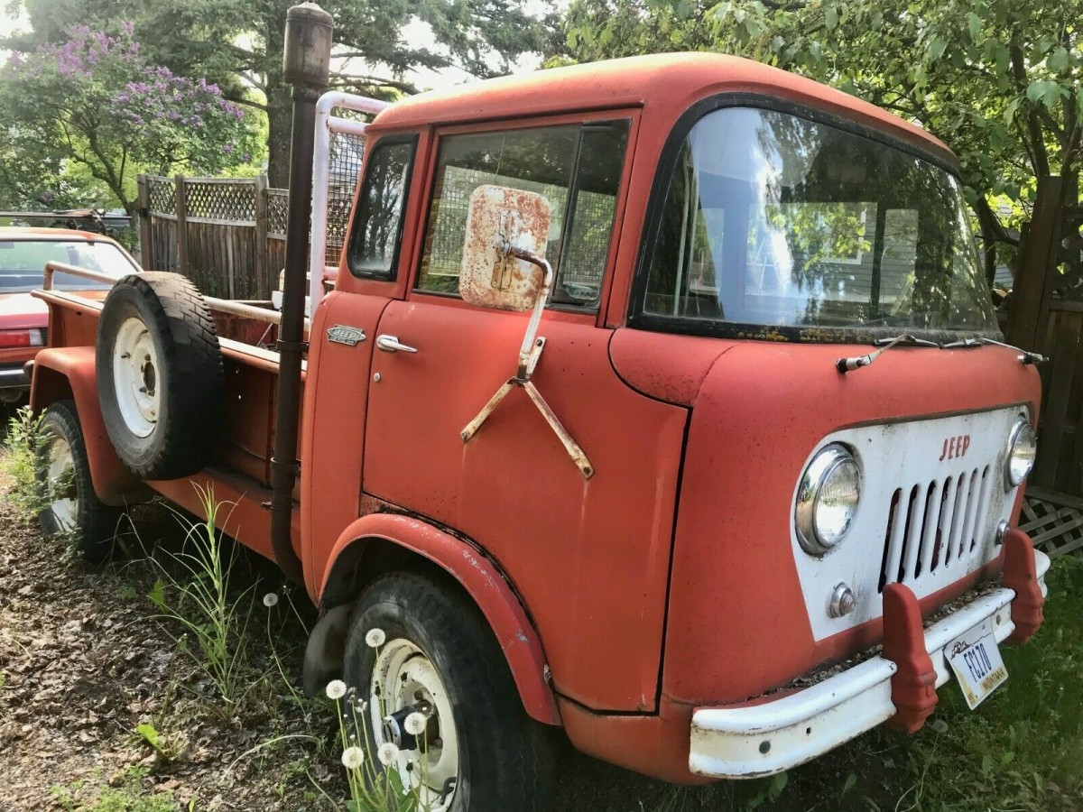 Cool Cab Over 1960 Jeep FC170 Truck Barn Finds