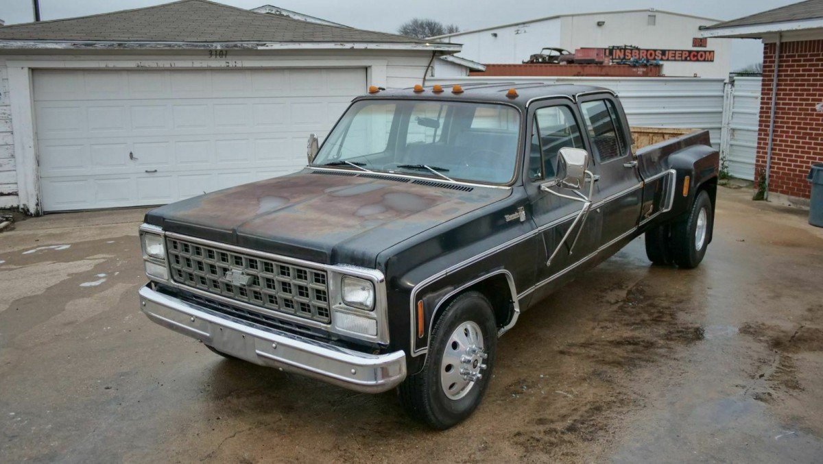 10k Miles 1980 Chevrolet Silverado C30 Camper Special Barn Finds