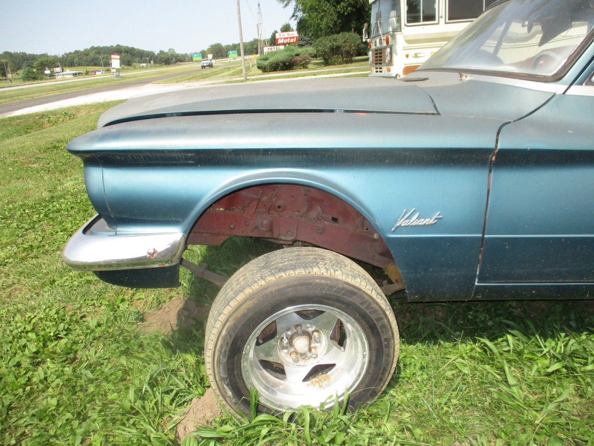 1961 Plymouth Valiant 2dr Sedan Barn Finds