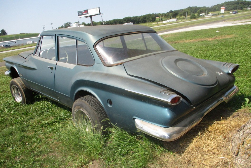 Potential Gasser? 1961 Plymouth Valiant Barn Finds