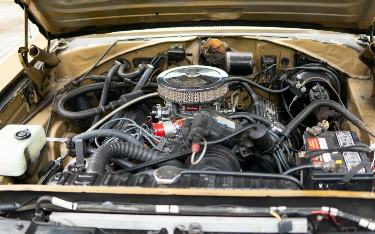 1967 Dodge Charger Engine Barn Finds