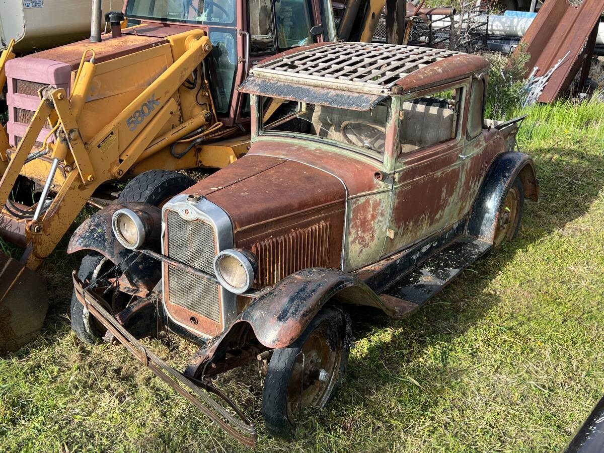 Great Patina! 1928 Chevrolet Coupe/Truck Barn Finds