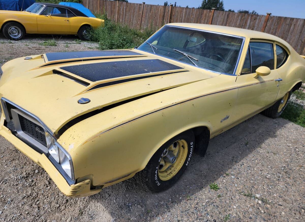 1 Barn Finds
