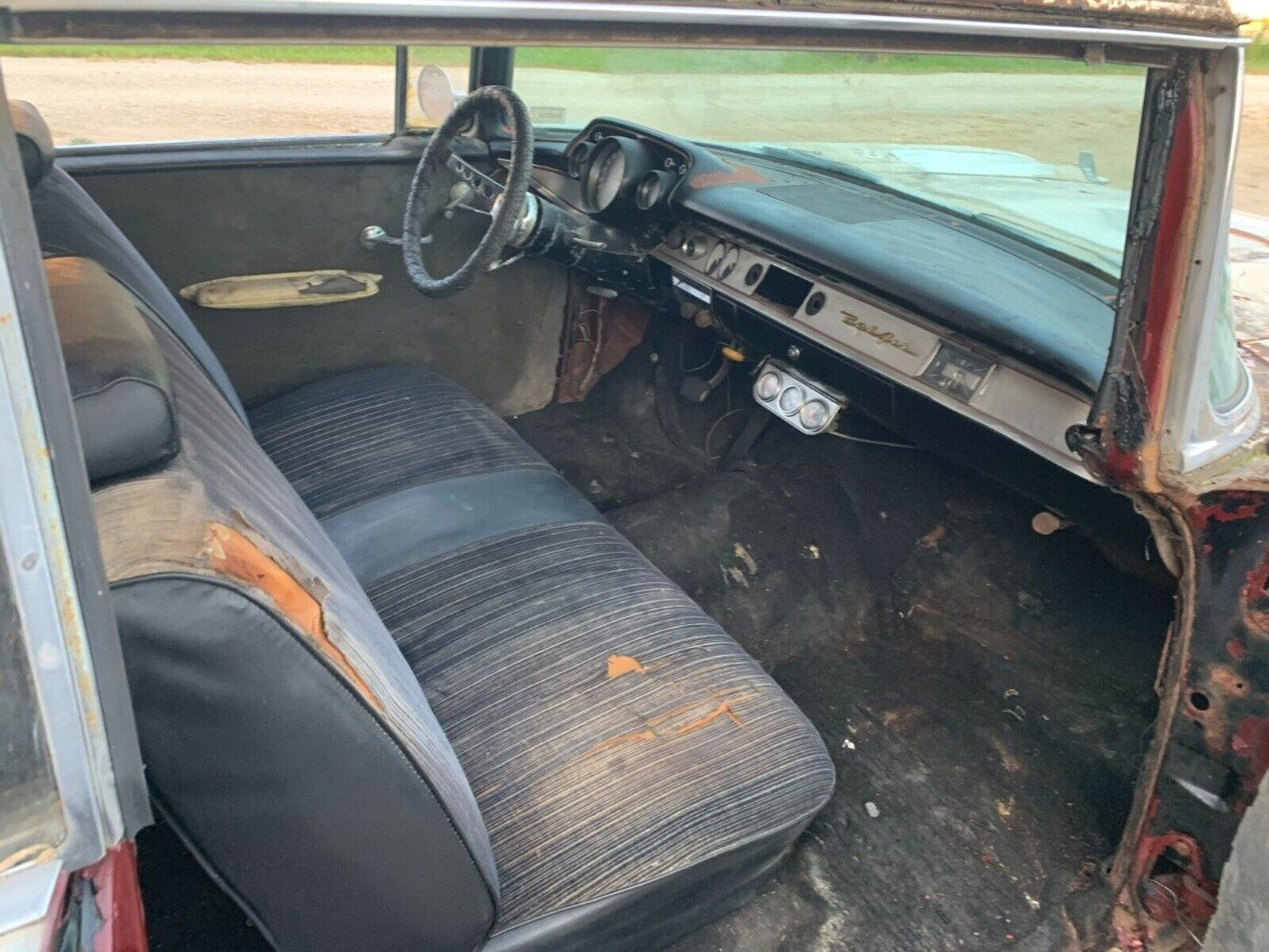 2 Barn Finds
