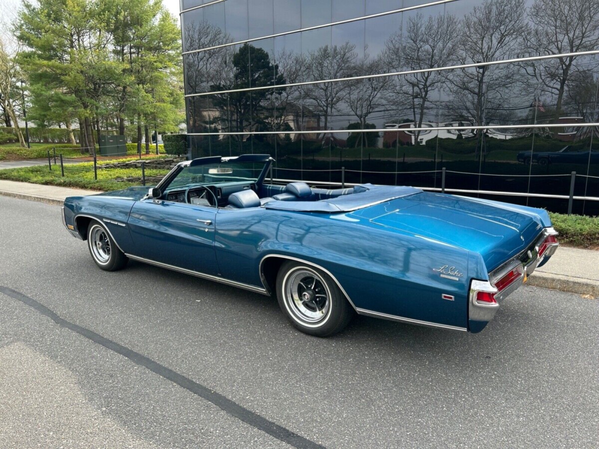 1970 Buick LeSabre rear 3/4 view_2 Barn Finds