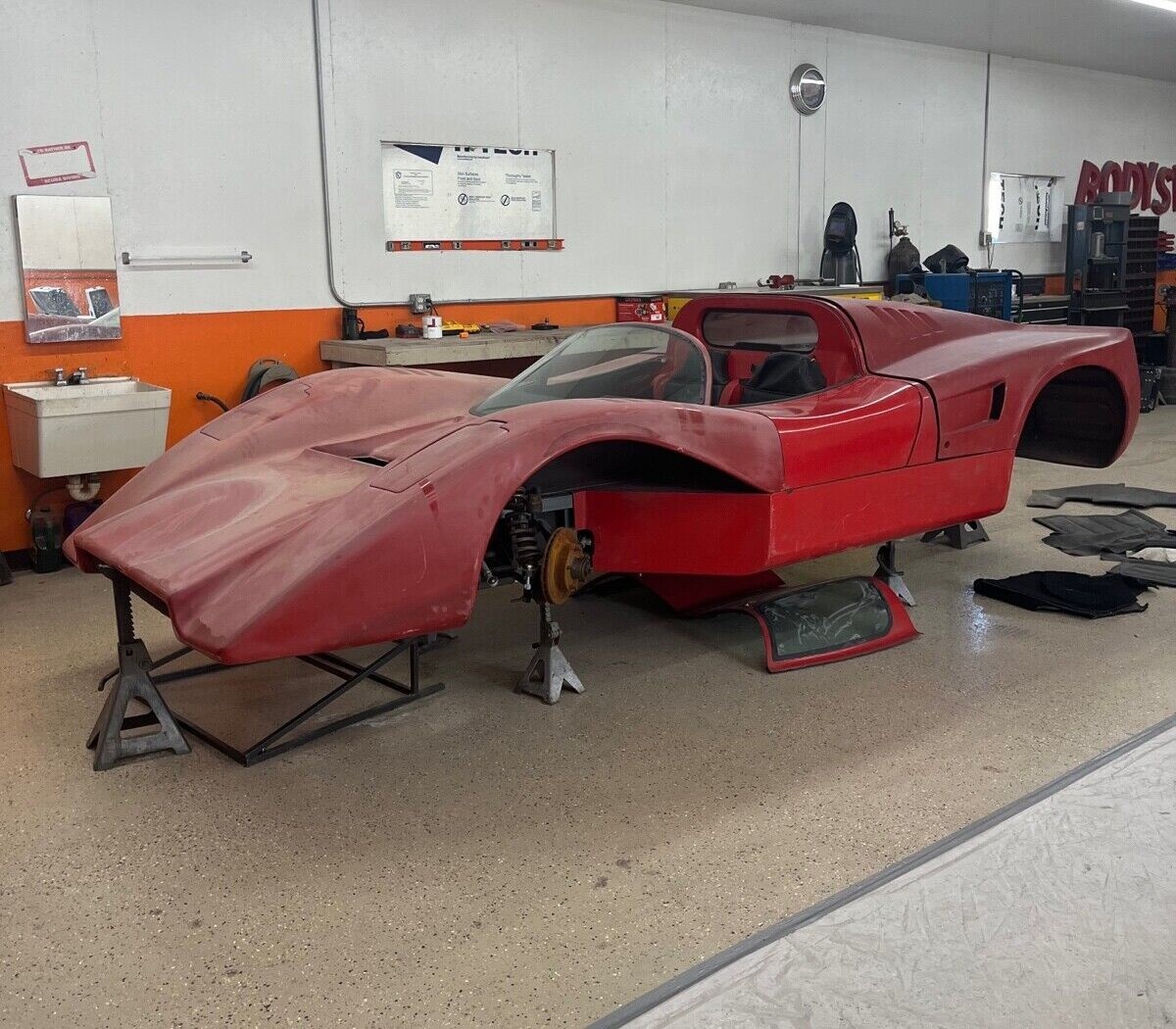 Supercar Kit Project! 1978 Manta Mirage Barn Finds