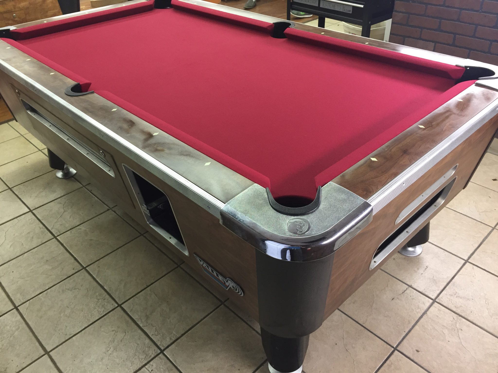 Table 040317 Valley used coin operated pool table Used Coin Operated
