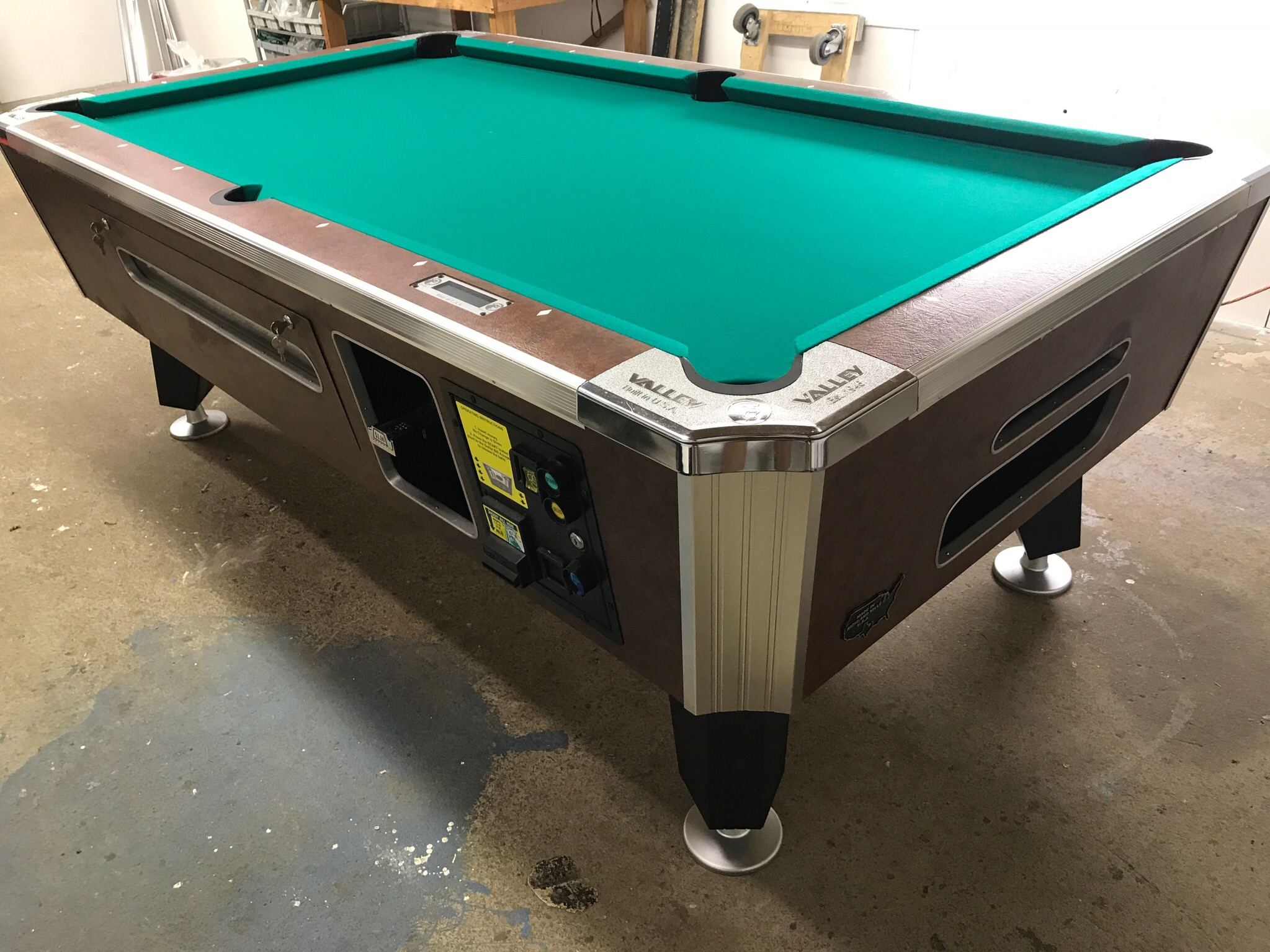 Table 080217 Valley coin operated pool table Used Coin Operated Bar
