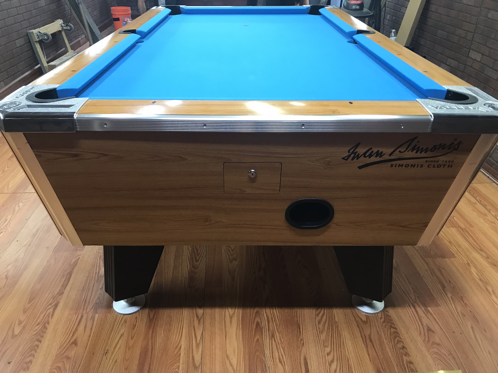 Used coin operated pool table Table 091618D Used Coin Operated Bar