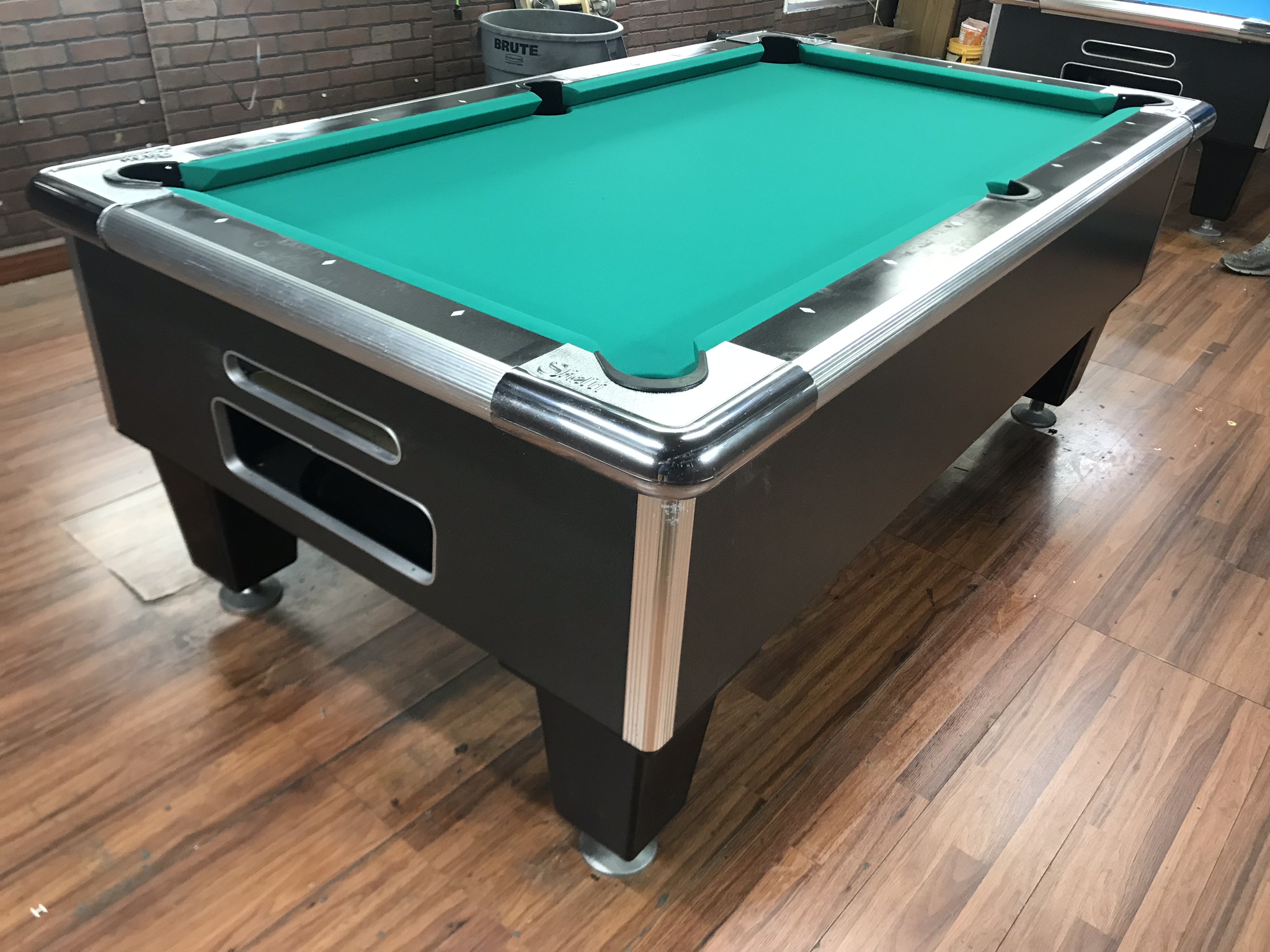 Used coin operated pool table Table 021819F Used Coin Operated Bar