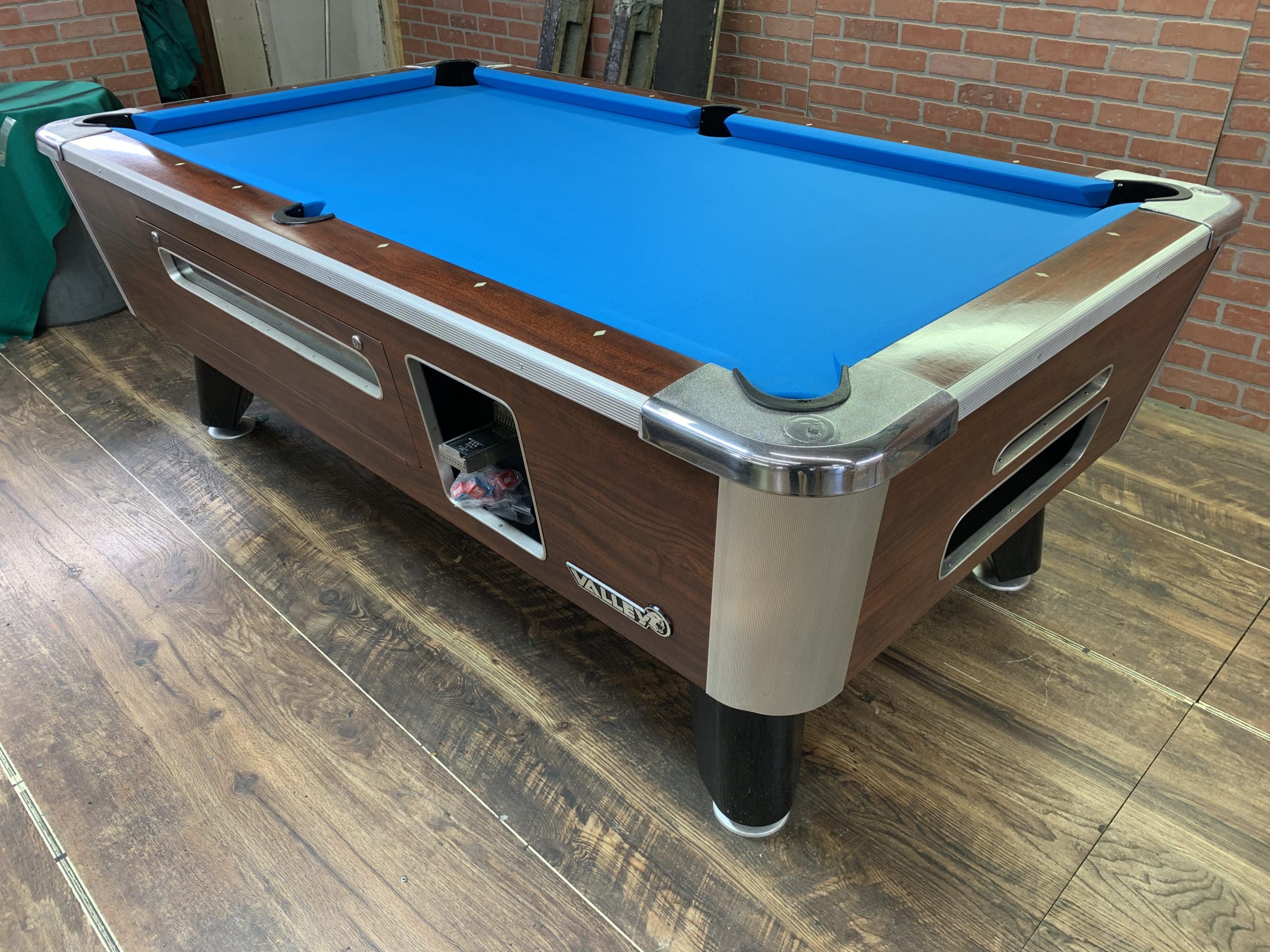 Used Coin Operated Pool Table011420A Used Coin Operated Bar Pool Tables