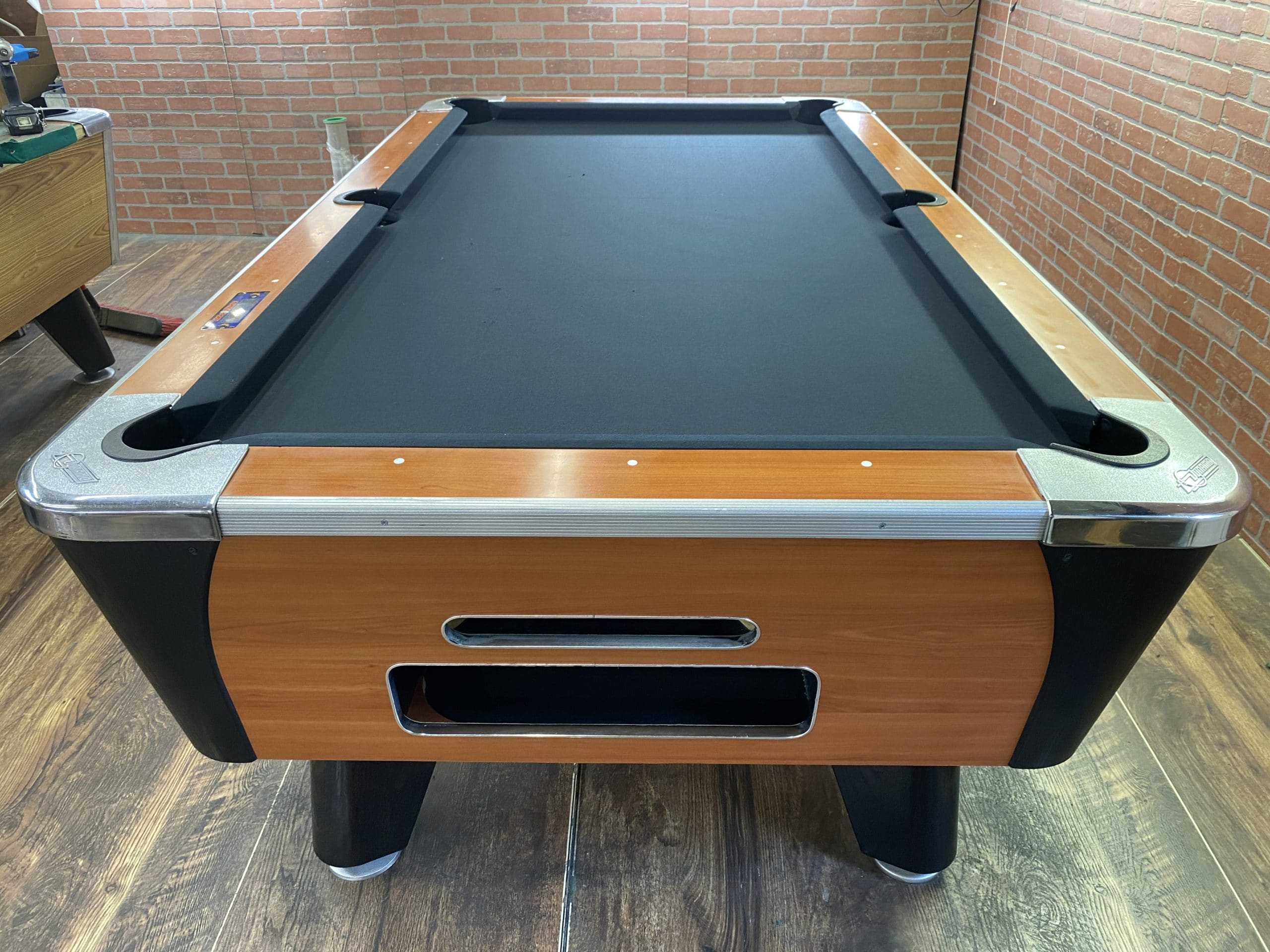 7′ Dynamo Orange Oak Used Coin Operated Pool Table Used Coin Operated
