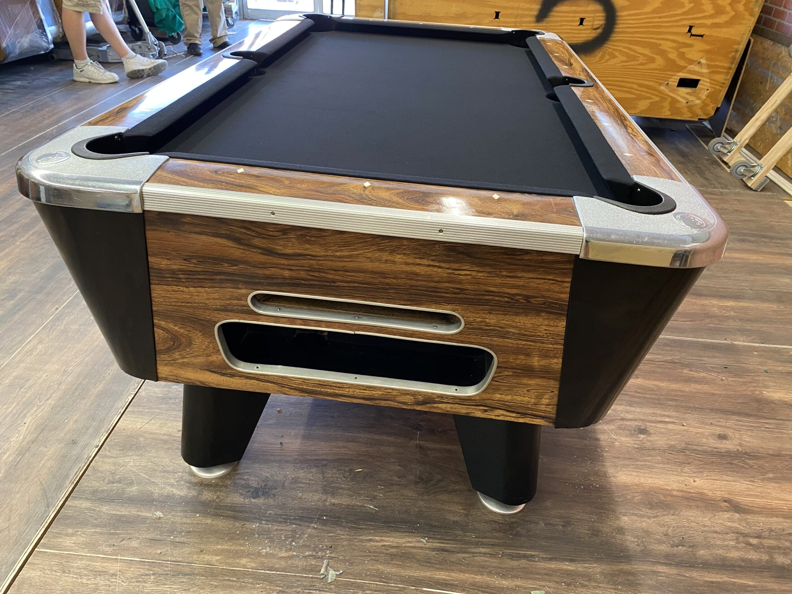 6′ Valley Walnut Used Coin Operated Pool Table Used Coin Operated Bar