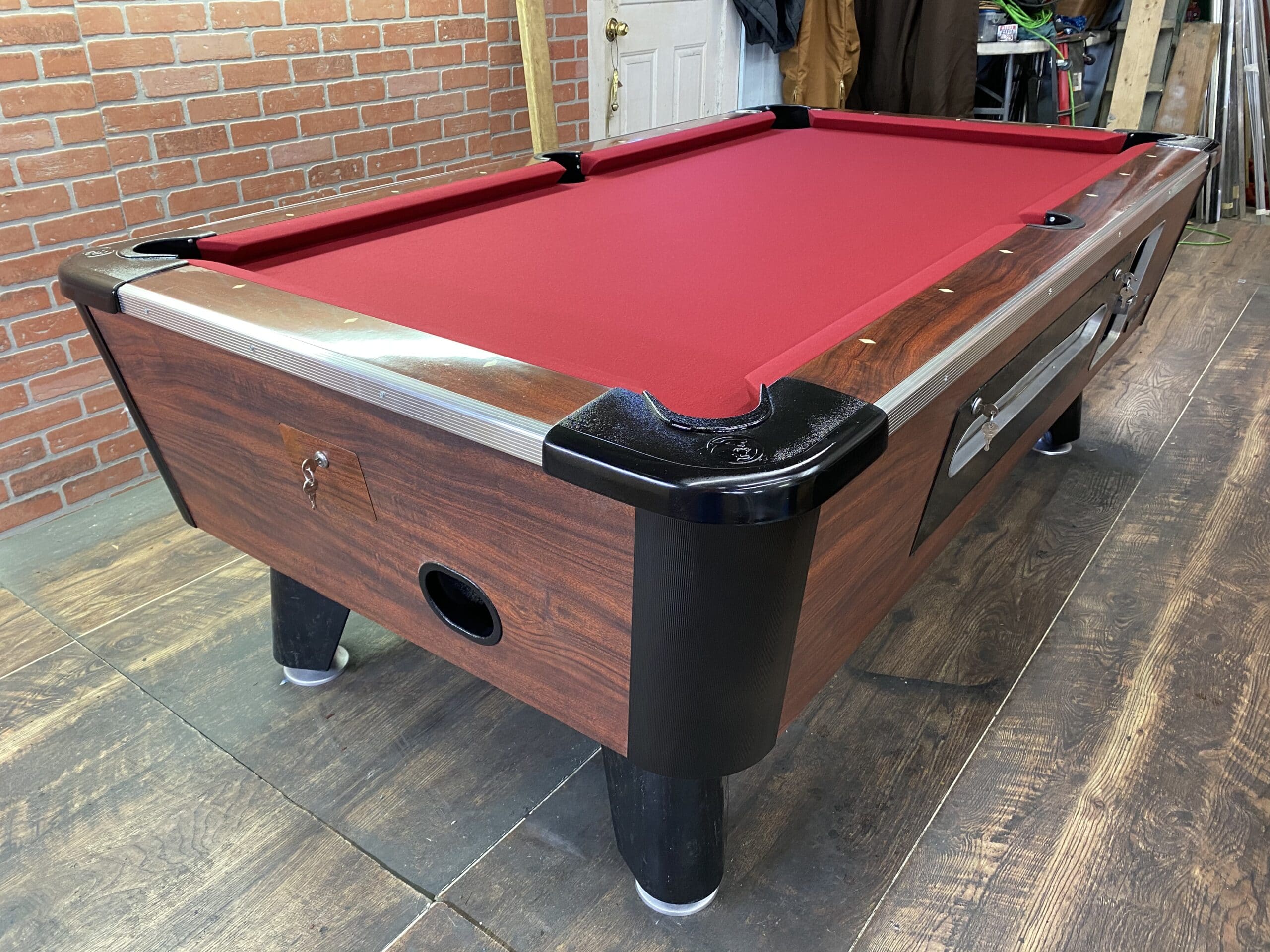 6 1/2 Valley Rosewood Used Coin Operated Pool Table Used Coin Operated Bar Pool Tables