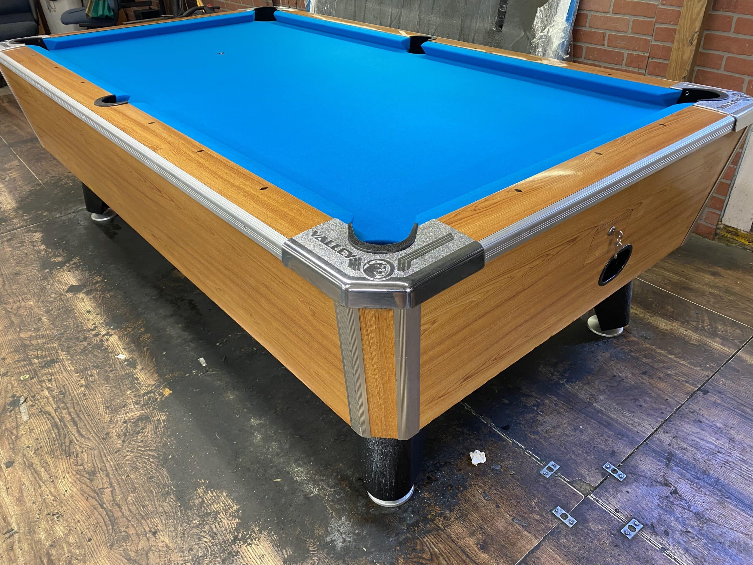 8′ Valley Light Oak New Style Used Coin Operated Bar Pool Tables