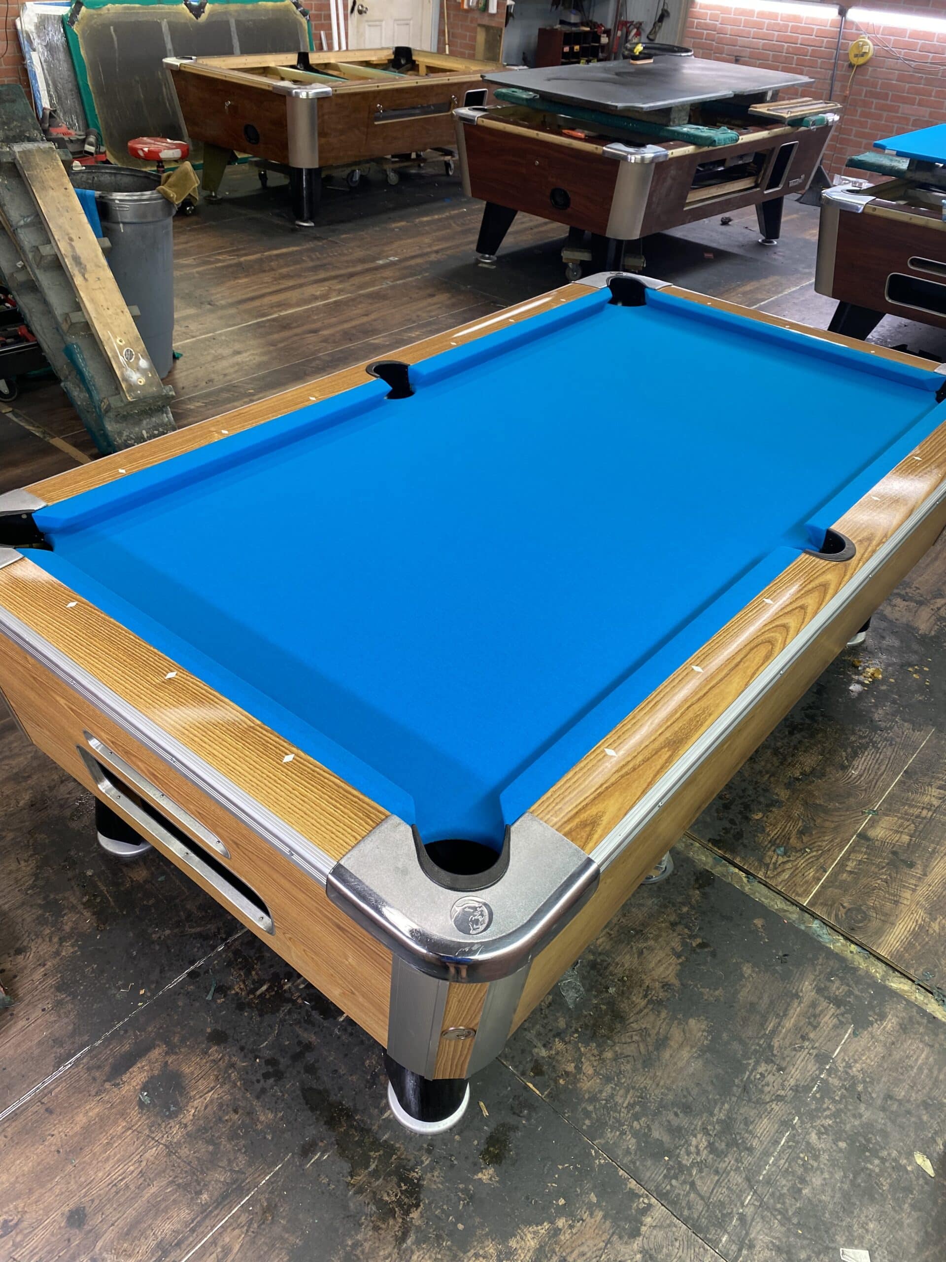 7′ Valley Light Oak Used Coin Operated Bar Pool Tables