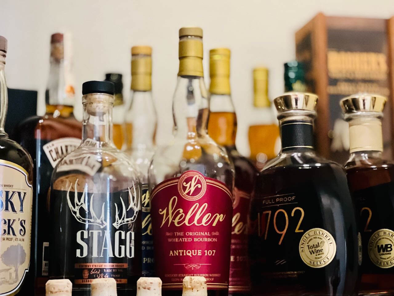 Best Bourbon for Old Fashioned Barrels Barley & Rye