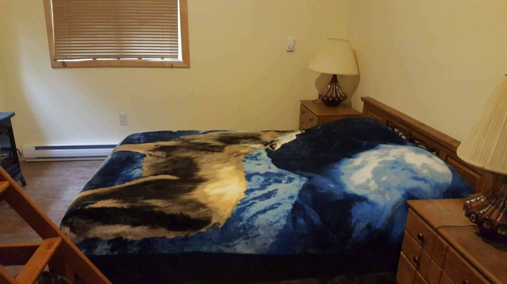 cottage near Algonquin park Barrie Ads