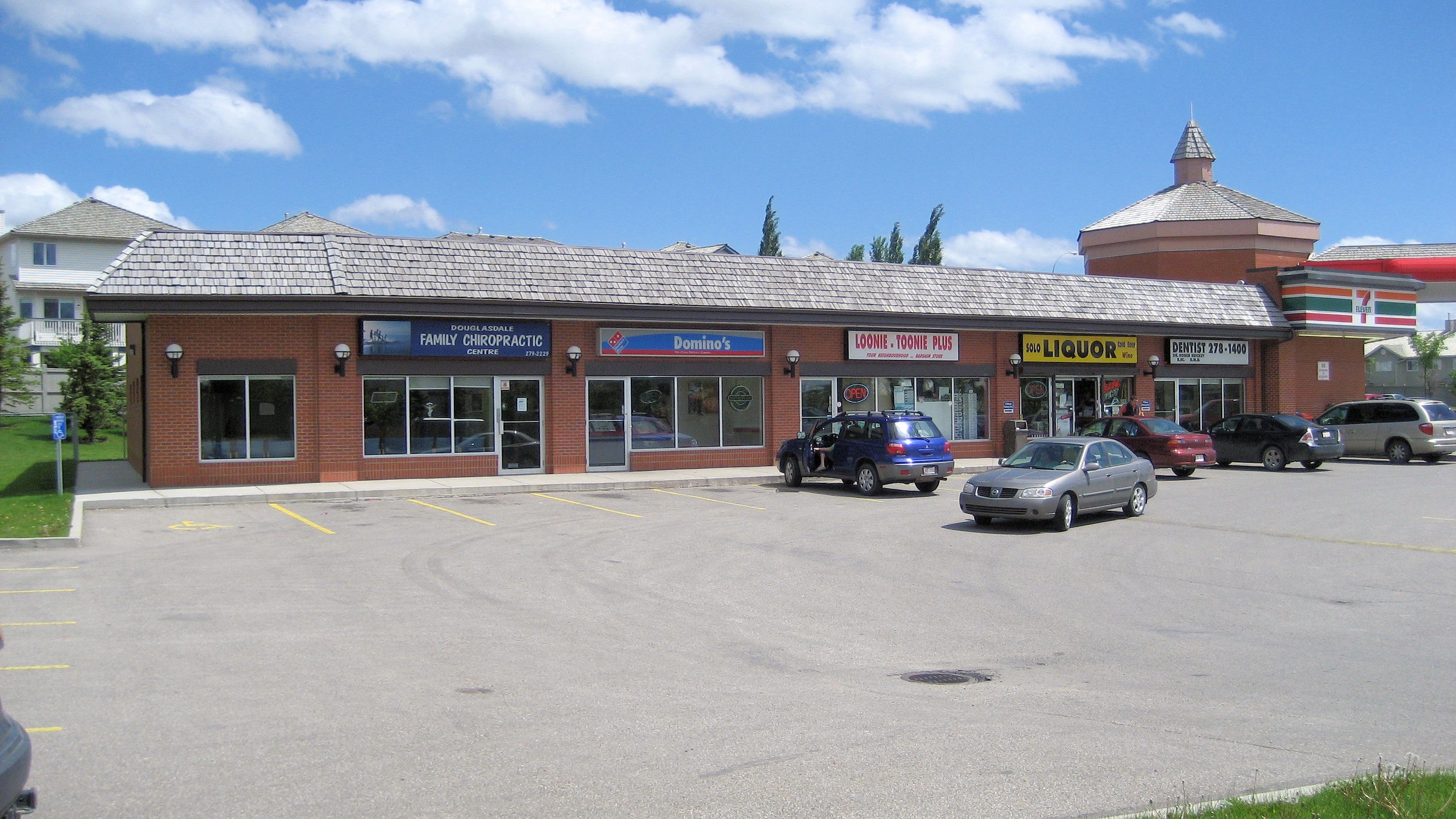 Douglasdale Crossing, Calgary, Alberta Barry Developments