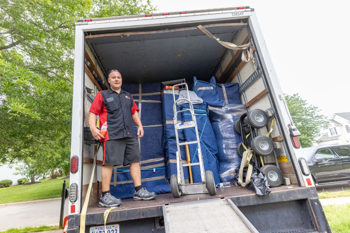 Moving Companies DC VA Barry's Best Movers