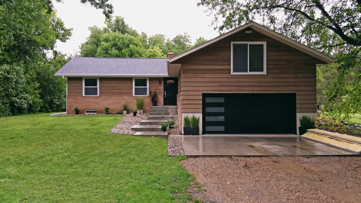 CHI Flush Panel Garage Door Barton Overhead Door, Inc.