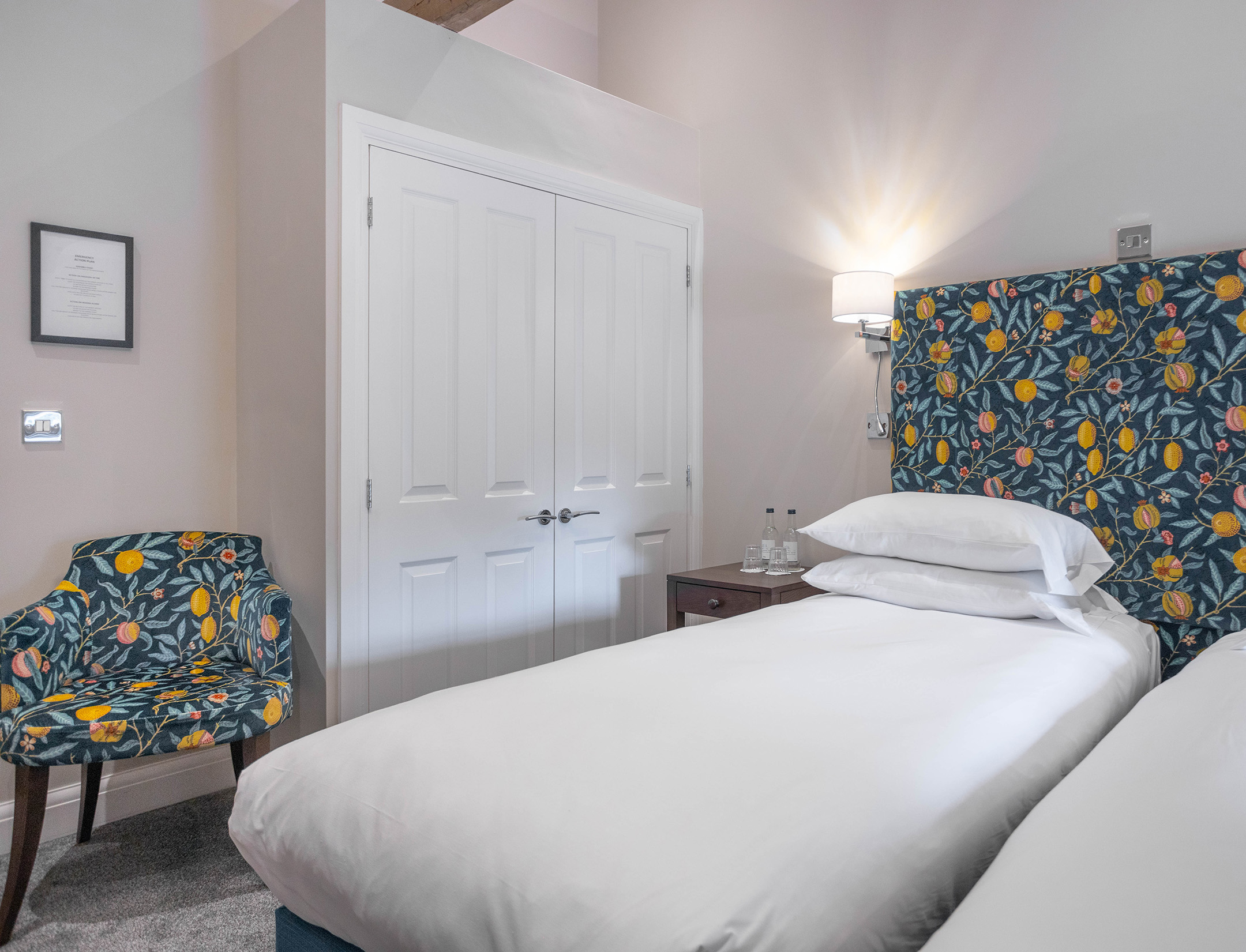 Four Poster Rooms Barton Hall Hotel Vines Restaurant The Garden Spa