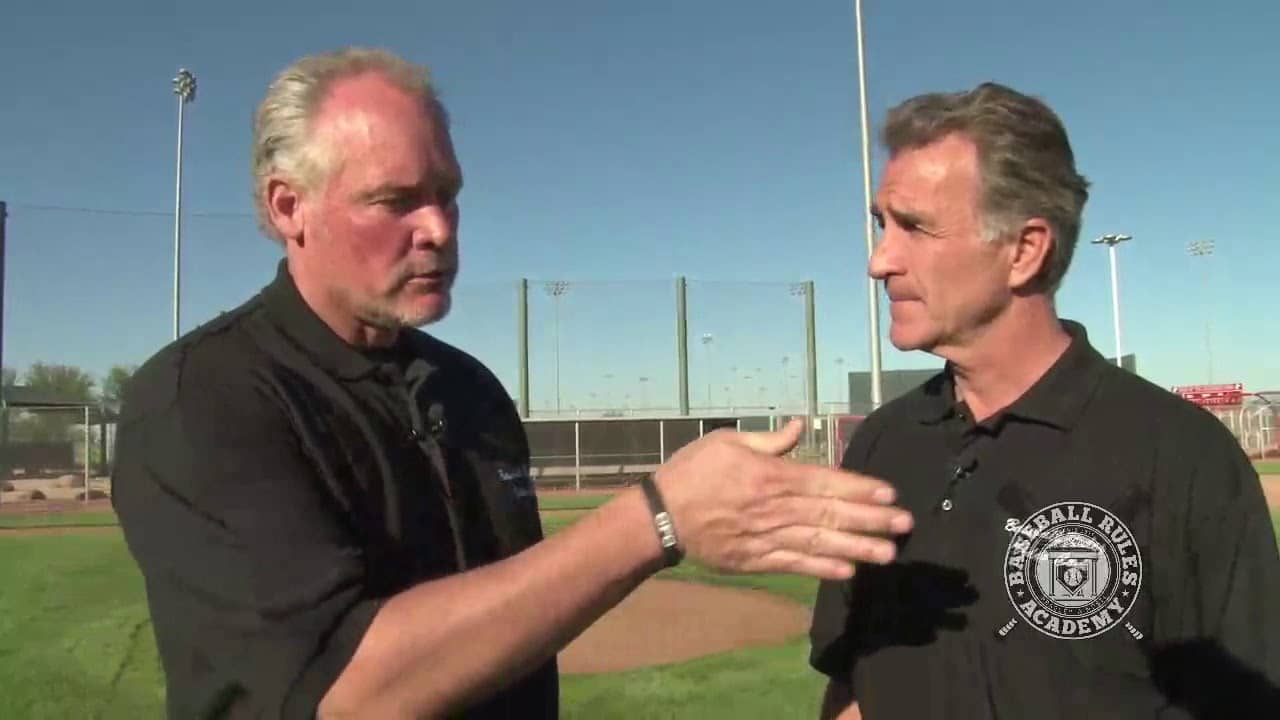 Ted Barrett Explains How a Runner Establishes His Own Baseline(019)