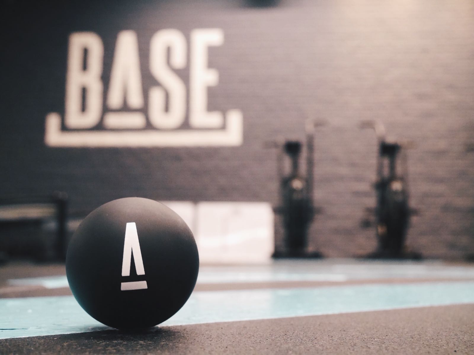 Using a Lacrosse/Massage Ball to Help Fix Knee Pain BASE