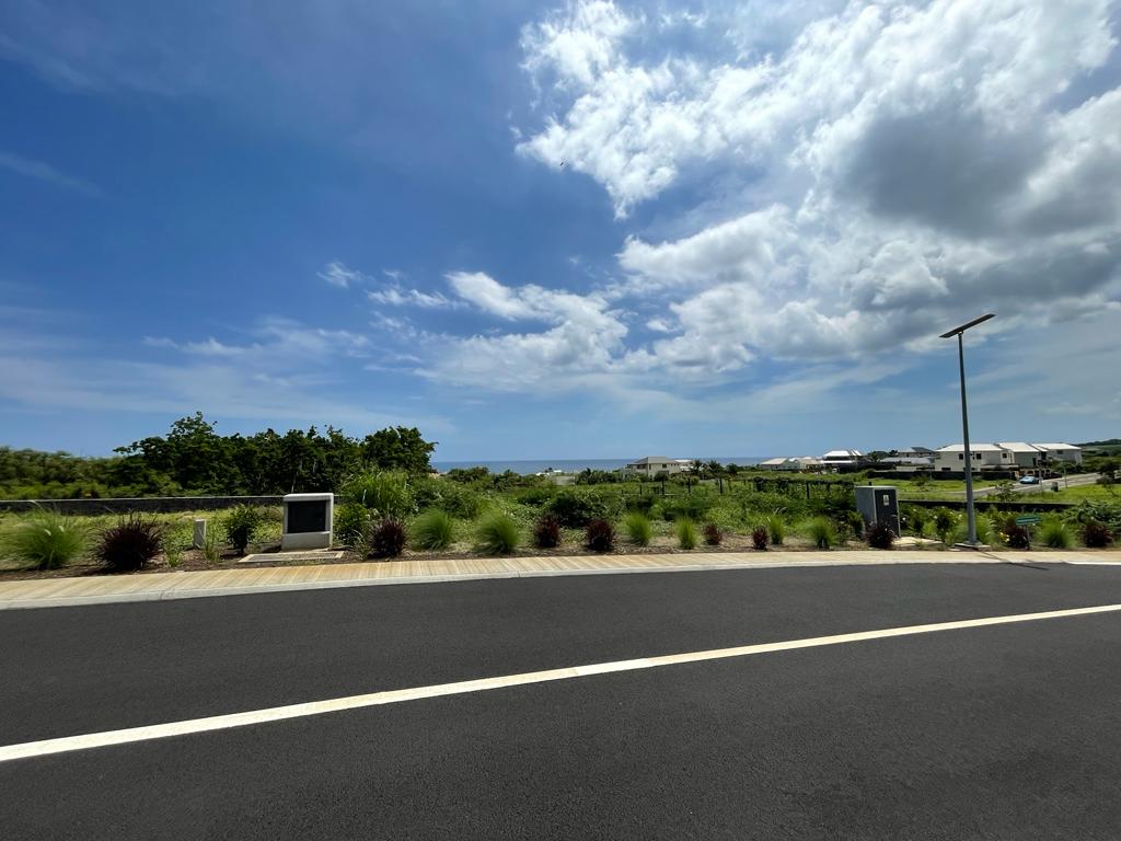 Residential Land for Sale at Les Jardins d'Anna BASE Properties Ltd.