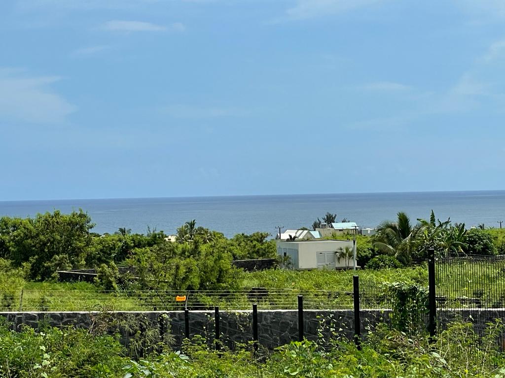 Residential Land for Sale at Les Jardins d'Anna BASE Properties Ltd.