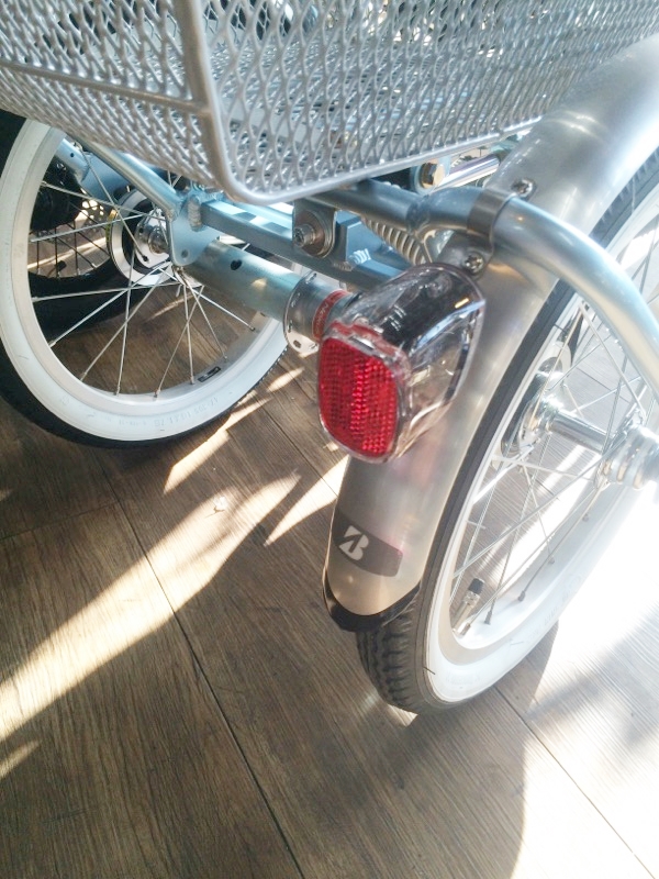 ママチャリもちろん色々やってます Base Rocket Punch （京都伏見の自転車店 ベースロケットパンチ）