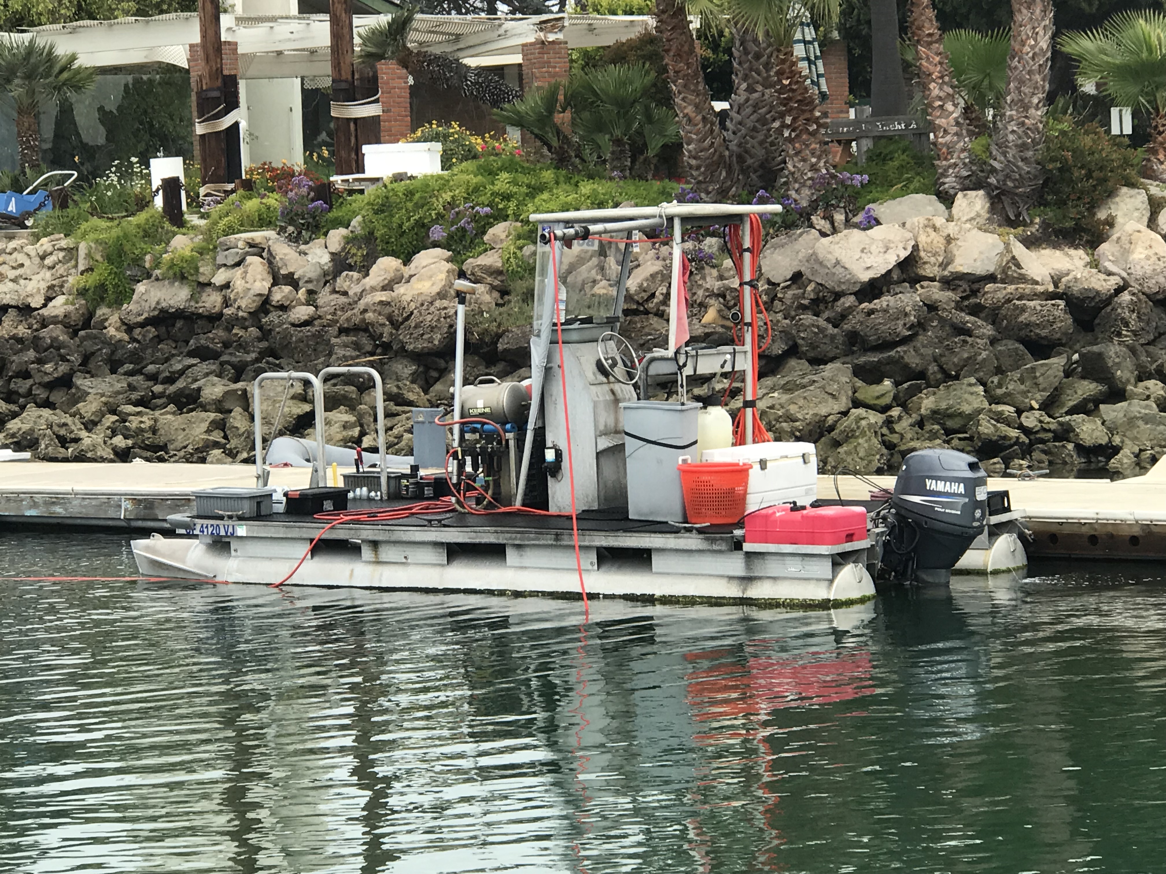 Boat Bottom Cleaning Channel Islands Harbor Pump Out Boat Holding