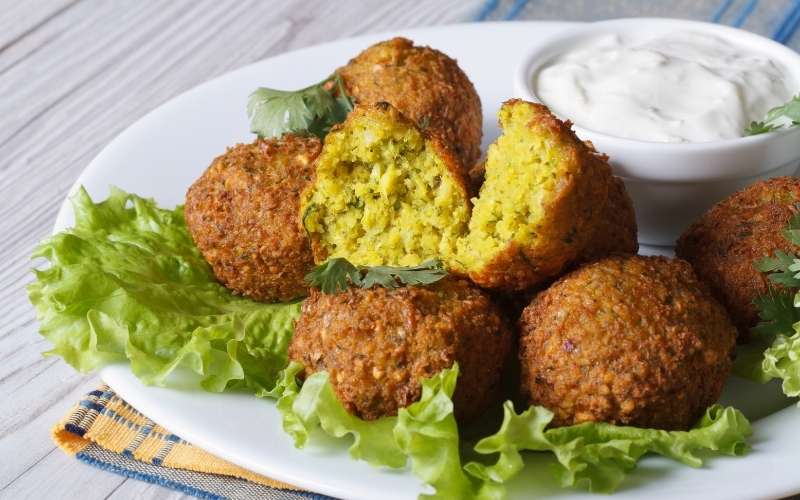 5 MustTry Halal Lebanese Dishes Basha's Shawarma