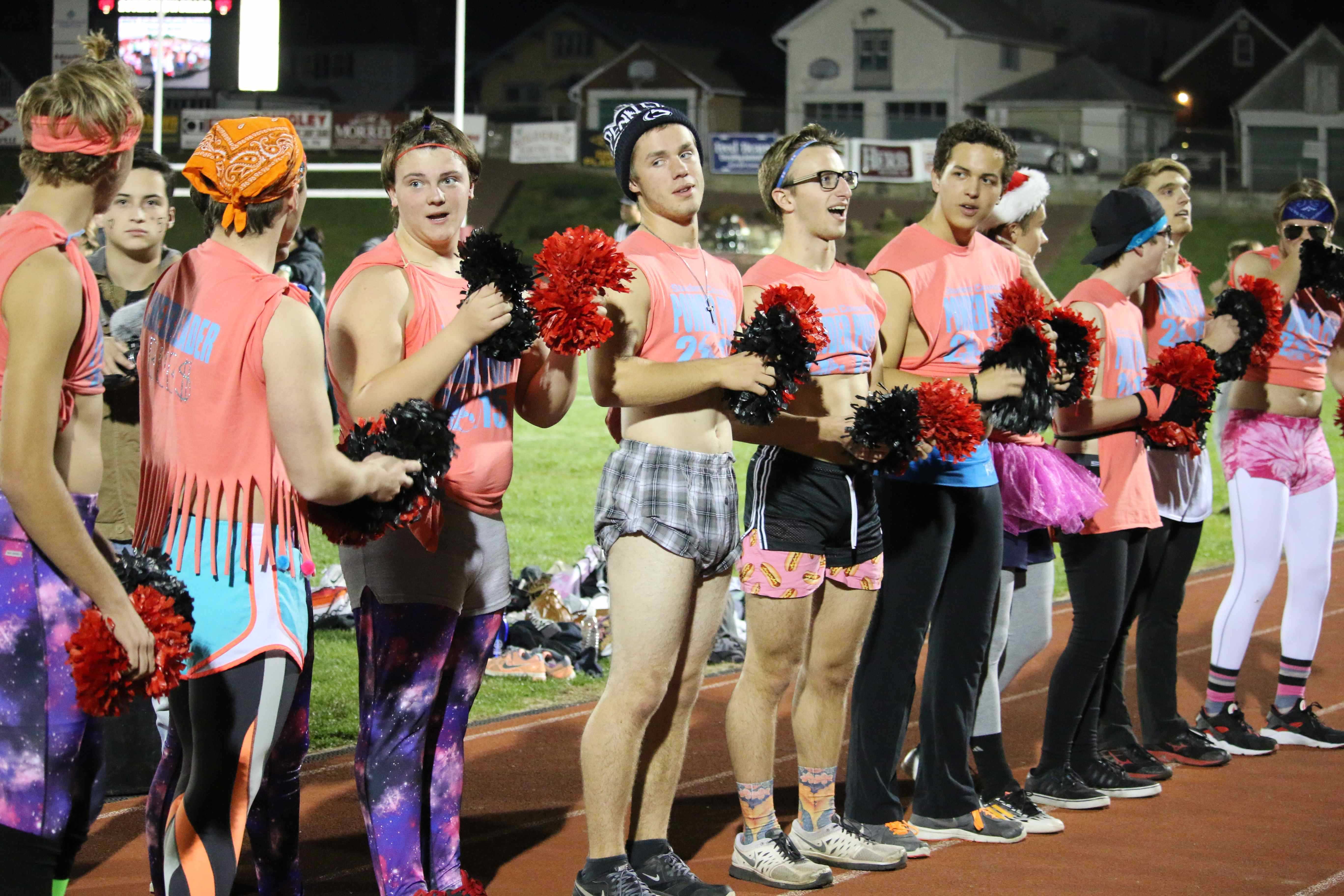 Seniors Beat Juniors in 2015 Powder Puff BASH Cub