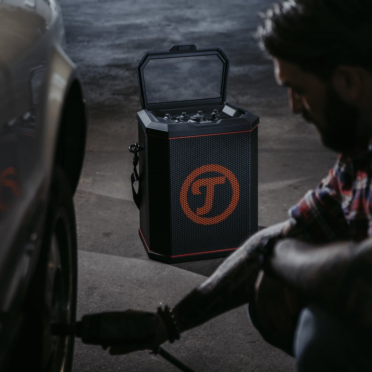 Teufel Rockster Air Review: Bluetooth Speaker with a Great Bass