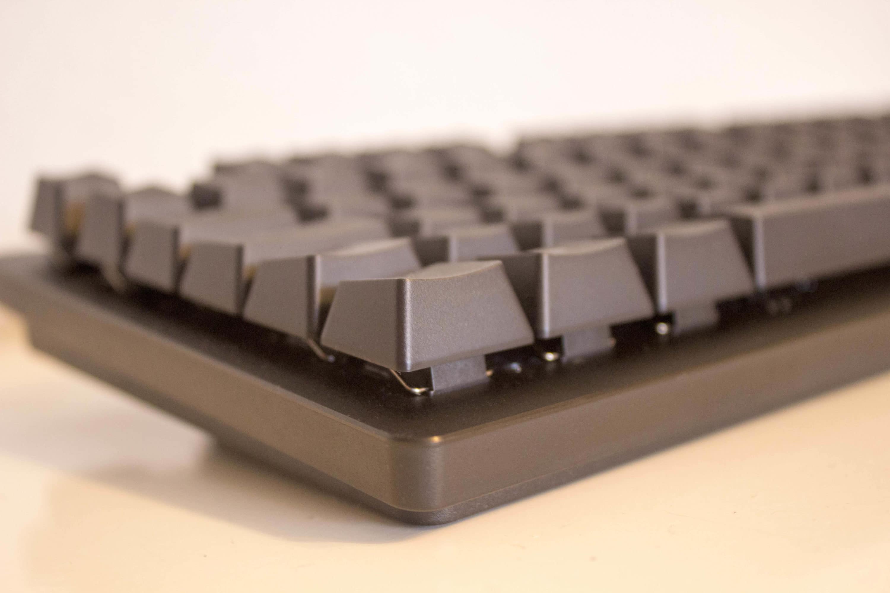 Razer Huntsman Tournament Edition Review Expensive Fun, Few Features?